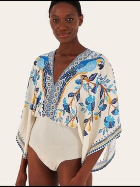 Floral V-Neck Boho Top in Cream and Blue